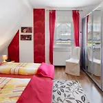 Apartment Vierheller *